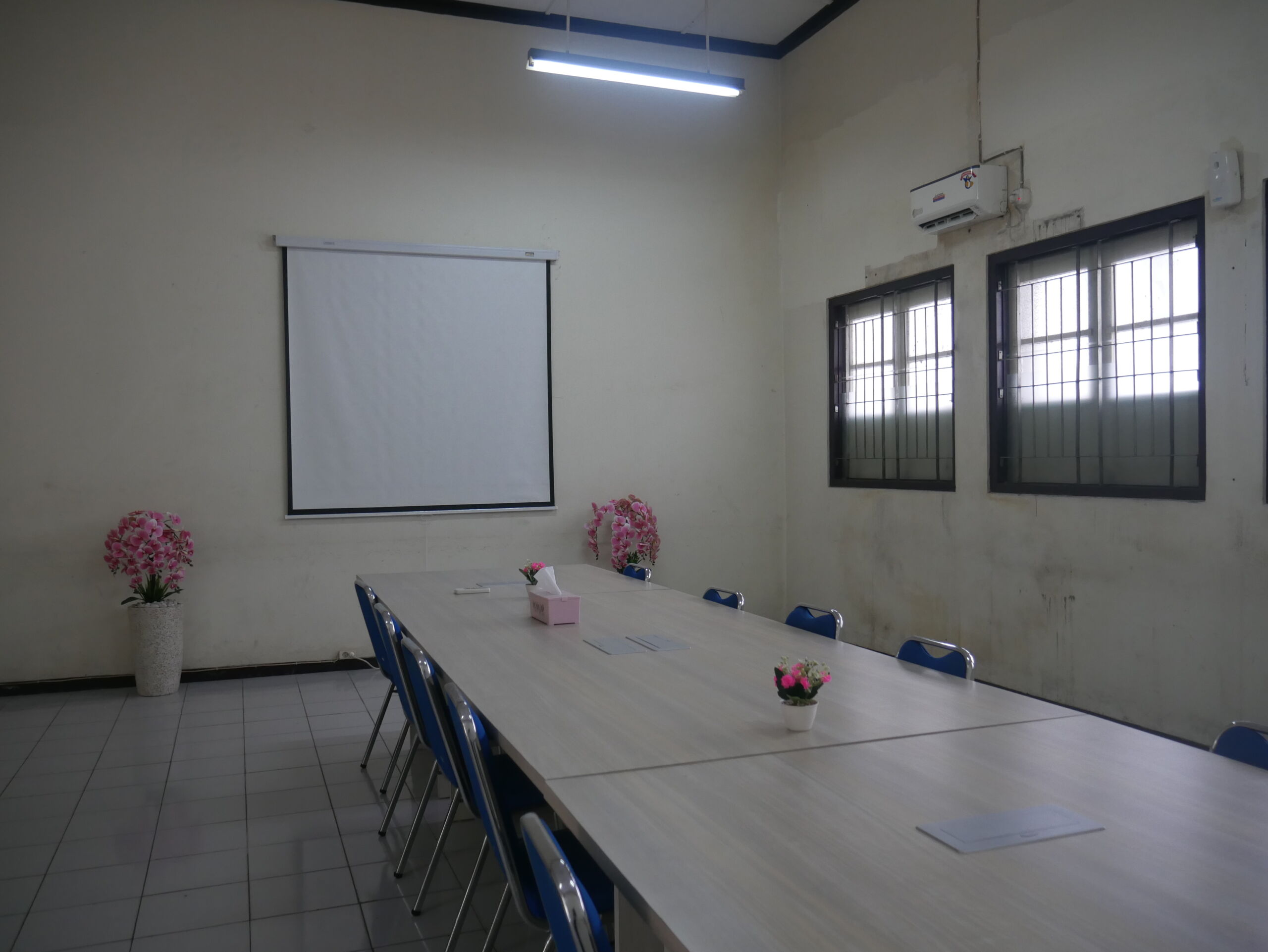 Ruang Sidang – S-1 Pendidikan Guru Pendidikan Anak Usia Dini